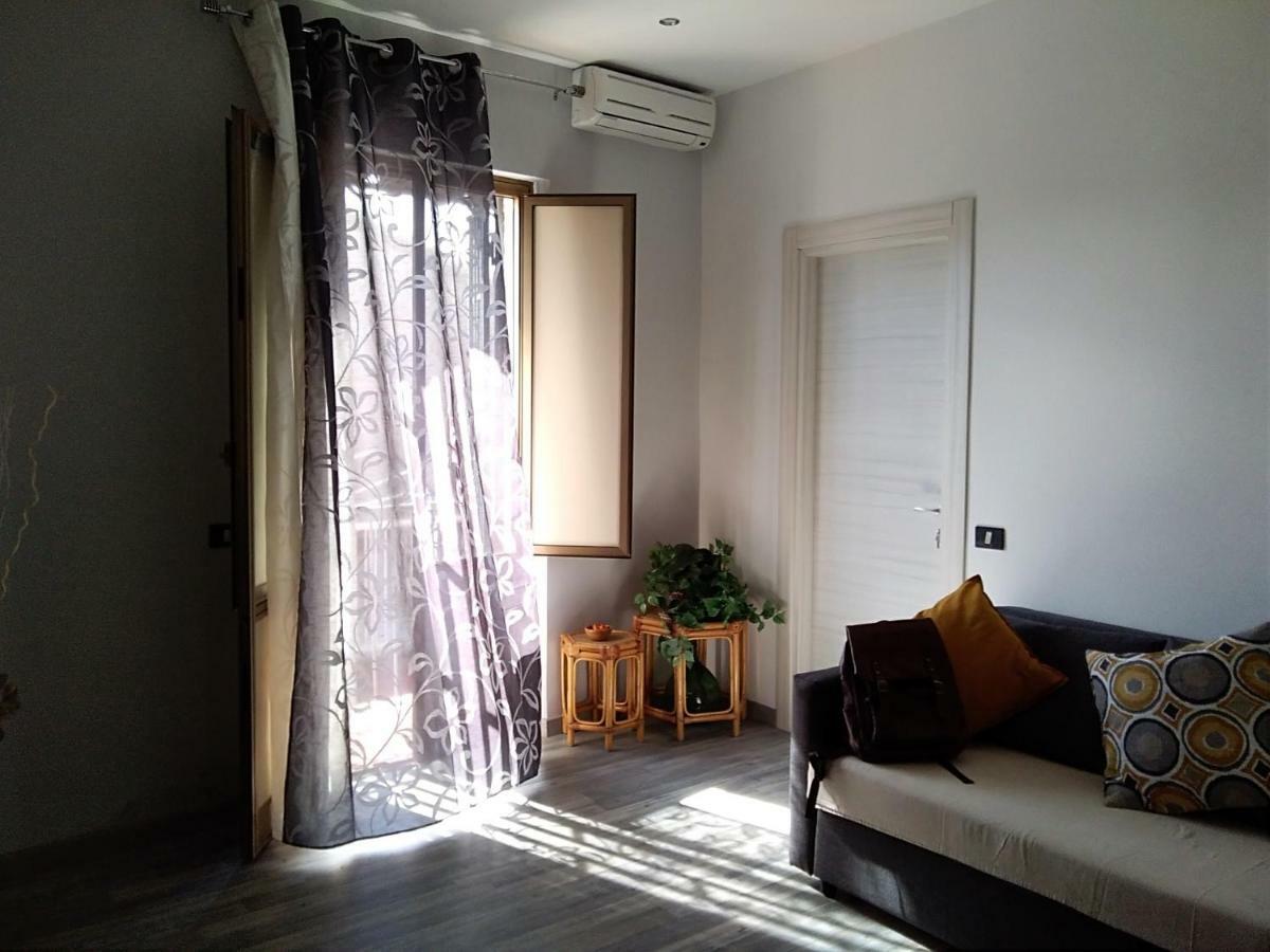 Casa Romans, Via Della Palma, 63 Apartment Catania Luaran gambar